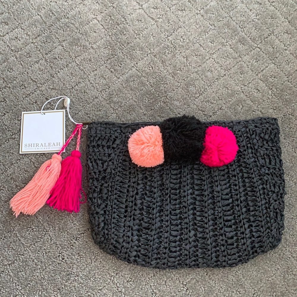 NWT Shiraleah Black Straw and Pink Pompom Clutch